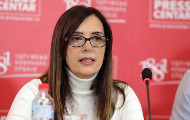 „Сценарио слабљења медија United group ушао је у своју пуну фазу“: Потпредседница УНС-а о постављењима нових директора за ТВ Нову и Спорт клуб „Сценарио слабљења медија United group ушао је у своју пуну фазу“: Потпредседница УНС-а о постављењима нових директора за ТВ Нову и Спорт клуб