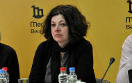Ivana Stevanović: Novinarstvo je srozana profesija Ivana Stevanović: Novinarstvo je srozana profesija