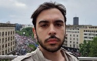 Прошао месец од напада на новинара Војина Радовановића, полиција није саслушала предложеног сведока Прошао месец од напада на новинара Војина Радовановића, полиција није саслушала предложеног сведока