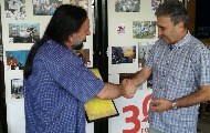 Predsednik i članovi Uprave u TV Kruševac povodom 30 godina od osnivanja Predsednik i članovi Uprave u TV Kruševac povodom 30 godina od osnivanja