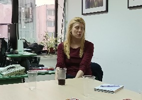 Jelena Zorić na predavanju u Novom Sadu: Istraživačko novinarstvo je timski rad
