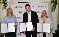 „M новине“ четврти пут доделиле награду „Владимир Ћосић“: Прва награда Димитрију Петровићу „M новине“ четврти пут доделиле награду „Владимир Ћосић“: Прва награда Димитрију Петровићу