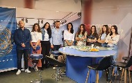Mladi novinari sa Kosova u studijskoj poseti UNS-u i DNKiM