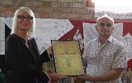 Nagrada Pera Todorović za feljton uručena novinaru "Politike" Dragoljubu Stevanoviću Nagrada Pera Todorović za feljton uručena novinaru "Politike" Dragoljubu Stevanoviću
