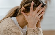 UNS u prošloj godini zabeležio skoro dvostruko više pretnji, pritisaka i napada na novinare nego u pretprošloj UNS u prošloj godini zabeležio skoro dvostruko više pretnji, pritisaka i napada na novinare nego u pretprošloj