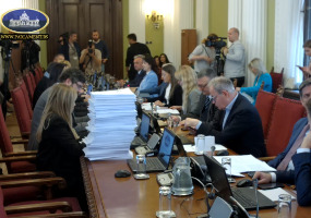 Лазовић о сукобу интереса, Бакарец оптужује опозицију да жели да обори процес Лазовић о сукобу интереса, Бакарец оптужује опозицију да жели да обори процес