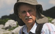 Branislav Strugar: Umetnost nije matematika, može imati više istina Branislav Strugar: Umetnost nije matematika, može imati više istina