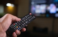 Лучић: На челу United Media био адвокат близак руским олигарсима, фирма Александре Суботић извлачила милионе из Нет ТВ Лучић: На челу United Media био адвокат близак руским олигарсима, фирма Александре Суботић извлачила милионе из Нет ТВ